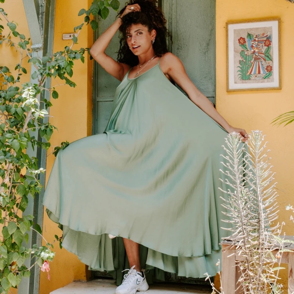 NWOT Silk and Salt Emerald Green Oversized Maxi